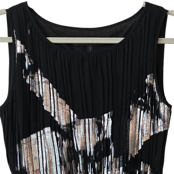 BCBGMAXAZRIA Black & Silver Zariah Pleated Cocktail Dress Size XXS - Picture 4 of 9